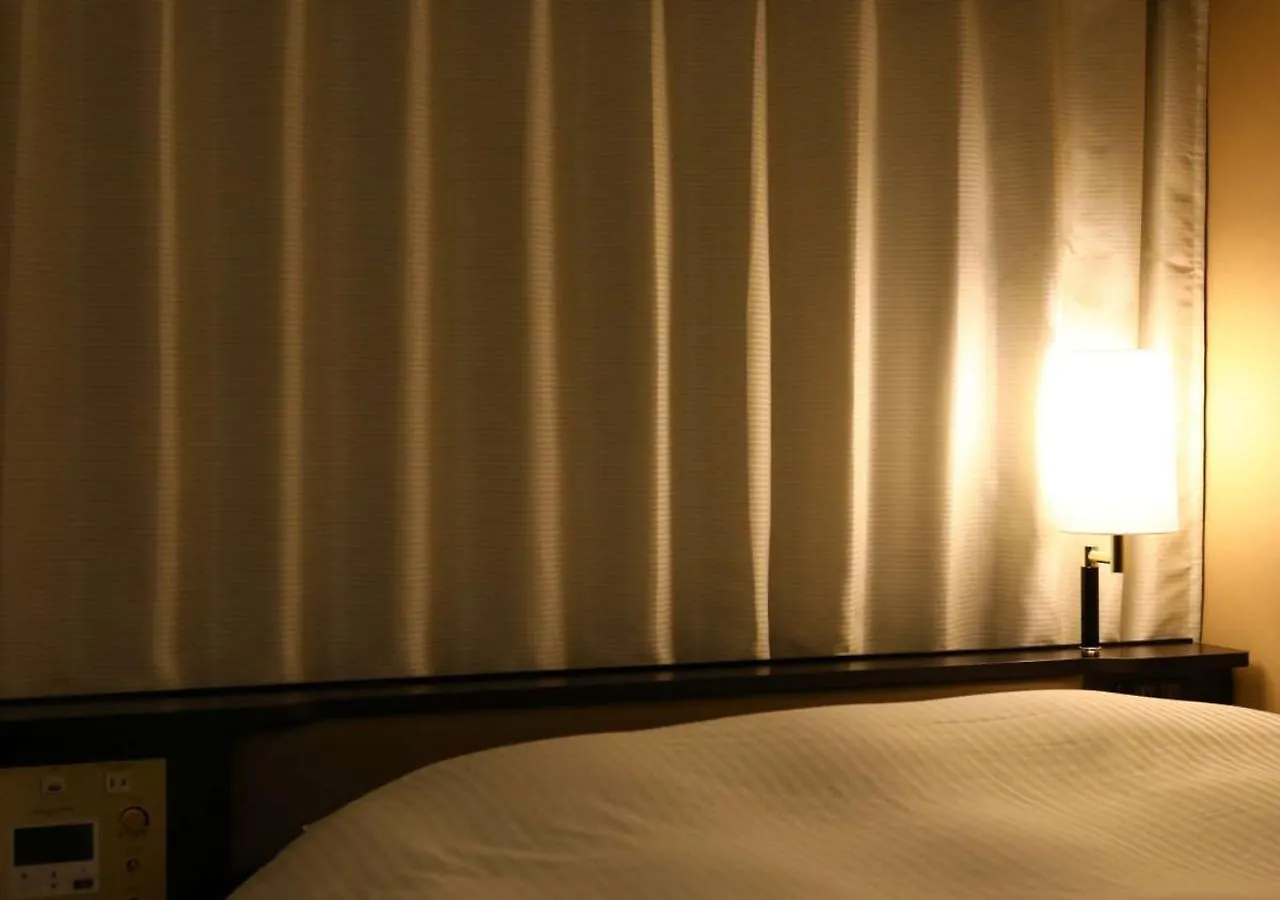 Apa Hotel Midosuji Honmachi Ekihigashi Osaka