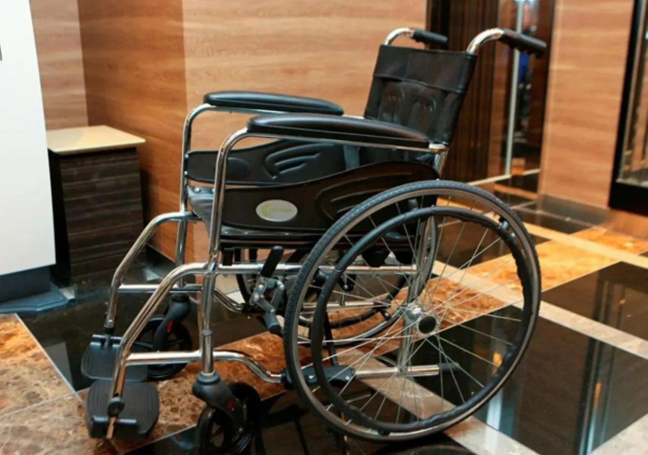 Apa Hotel Midosuji Honmachi Ekihigashi Osaka