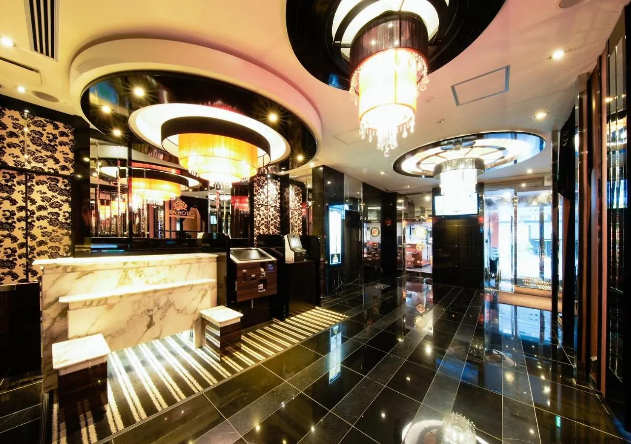 Apa Hotel Midosuji Honmachi Ekihigashi Osaka 3*,