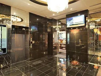Apa Hotel Midosuji Honmachi Ekihigashi Osaka